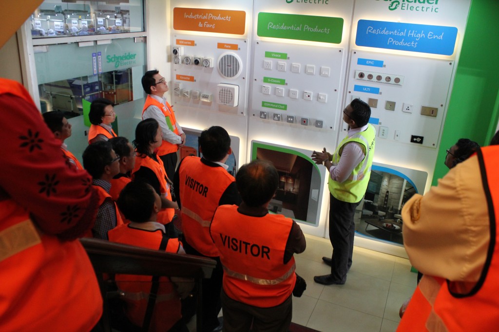 Technical Visit to Schneider Electric Malaysia / Clipsal Technical Visit to Schneider Electric Malaysia / Clipsal